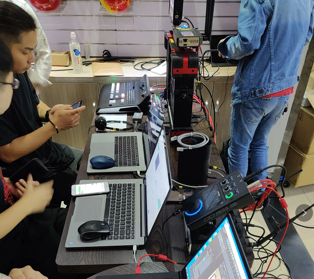 ixi mega直播团队助力武汉全民运动会，保龄球八大平台同时直播！ixi mega m8plus担任音频处理”男一号”！